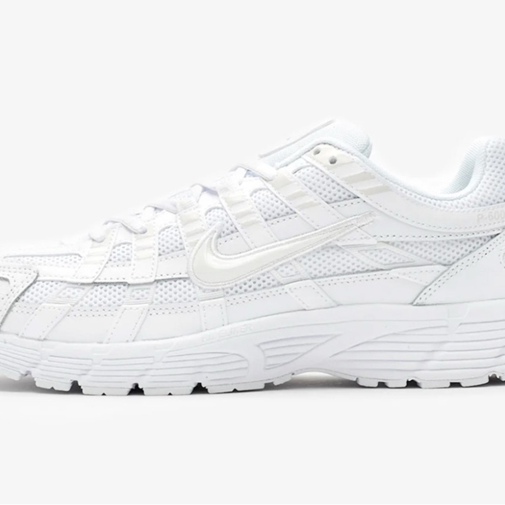 Nike P6000 brand new men’s shoes white. Never worn
